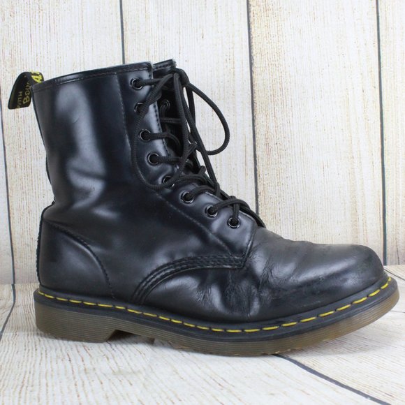 Dr. Martens Other - DR. MARTENS Lace-up Leather Ankle Boots Size 9
